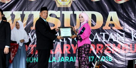 WISUDA TINGKAT XII SMK CIPTA KARYA PREMBUN