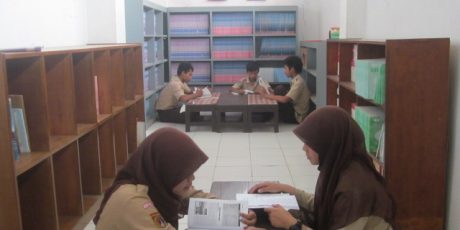 Perpustakaan SMK CIPTA KARYA Prembun